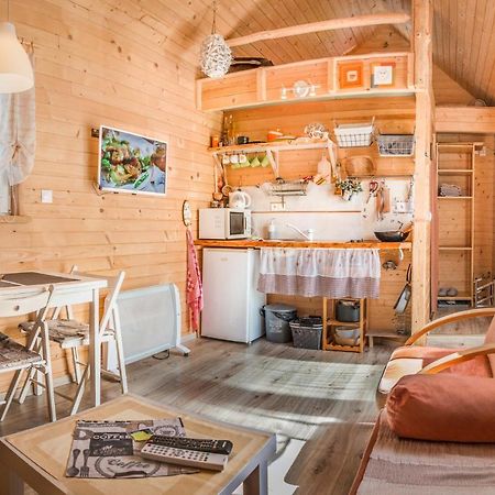 Tiny House Lavender Villa Podturen Ngoại thất bức ảnh