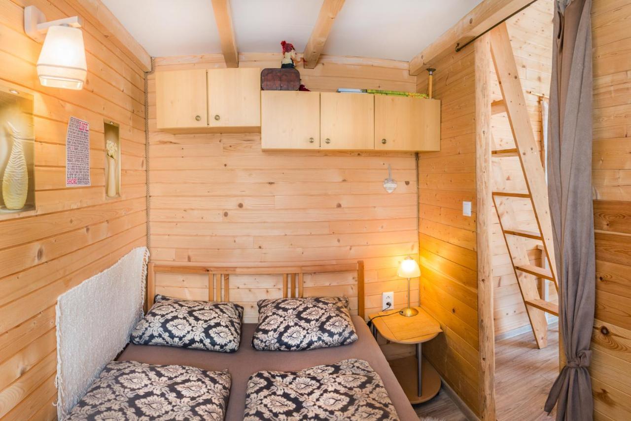 Tiny House Lavender Villa Podturen Ngoại thất bức ảnh