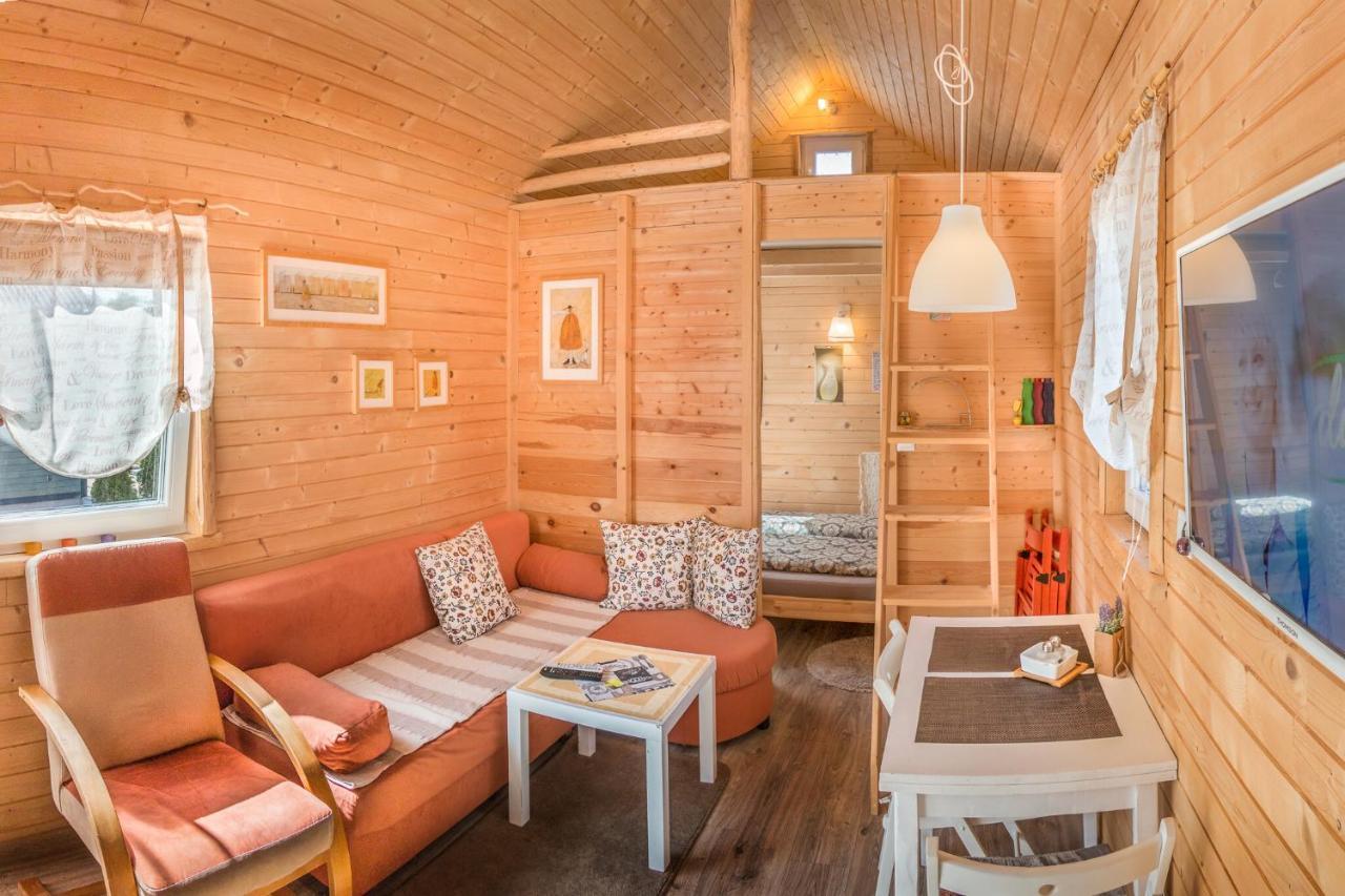 Tiny House Lavender Villa Podturen Ngoại thất bức ảnh