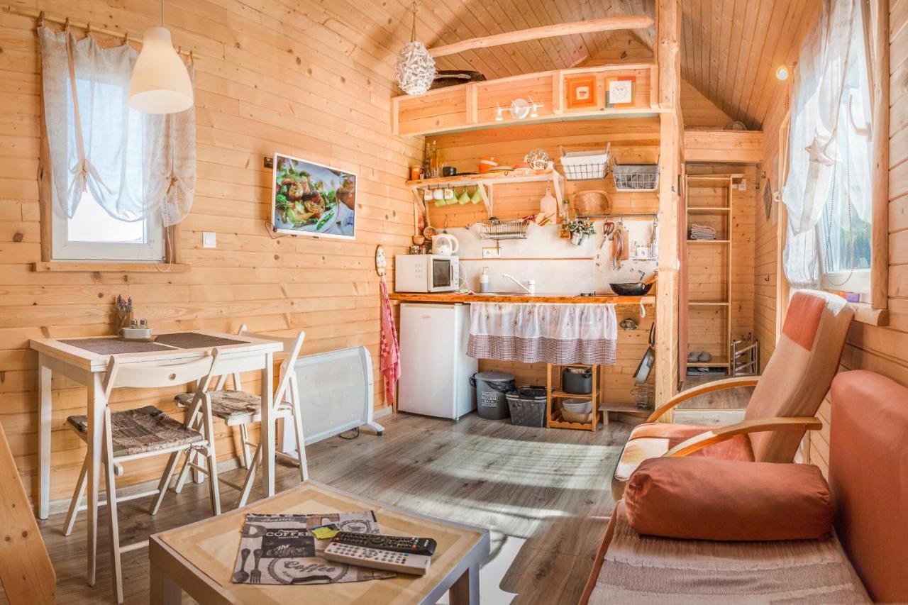 Tiny House Lavender Villa Podturen Ngoại thất bức ảnh
