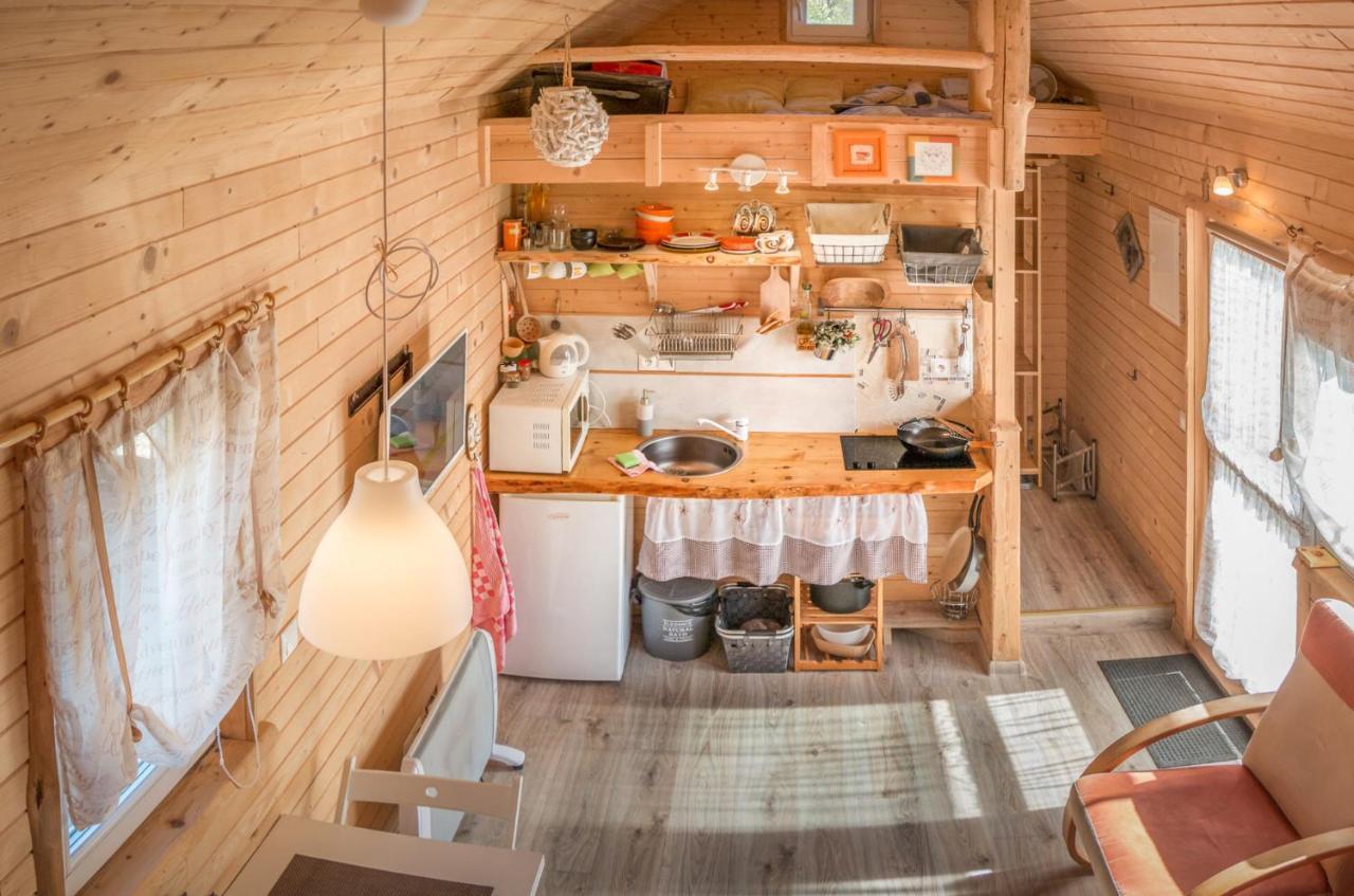 Tiny House Lavender Villa Podturen Ngoại thất bức ảnh