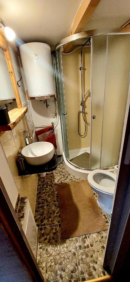 Tiny House Lavender Villa Podturen Ngoại thất bức ảnh